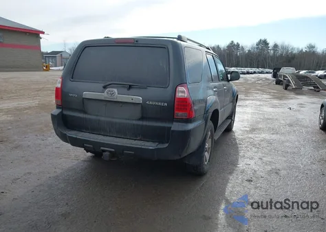 2006 Toyota 4Runner Sr5 V6 z USA, uszkodzony, nr VIN JTEBU14R360093550